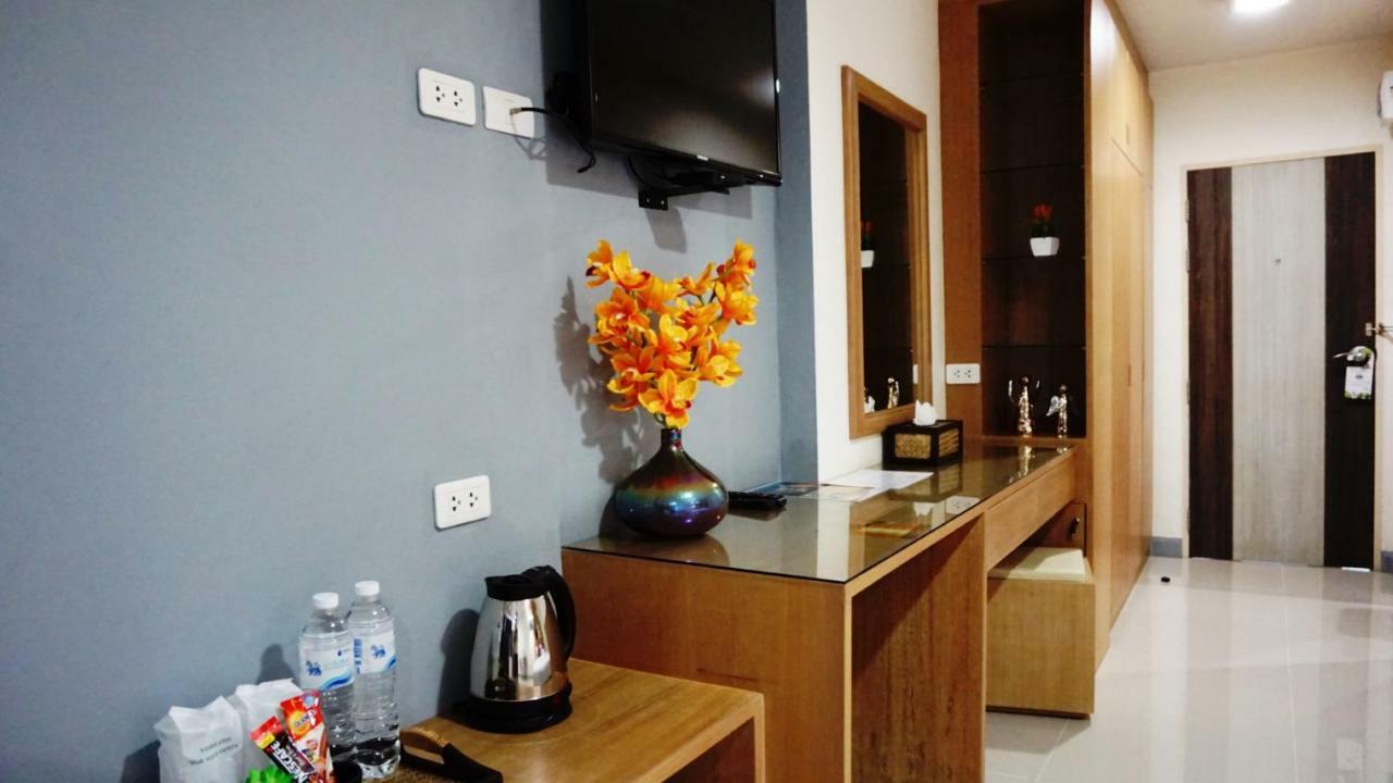 The Greenery Central Suite & Hotel Chiang Mai Exterior foto